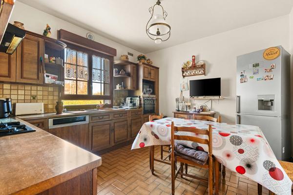 Maison Saint Germain En Laye 8 pièces - 220 m² €1 195 000 ** - Référence 17789