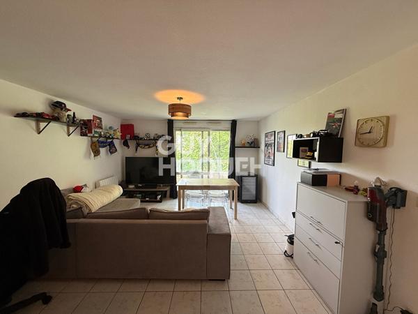 Bregille, appartement 45 m² balcon parking