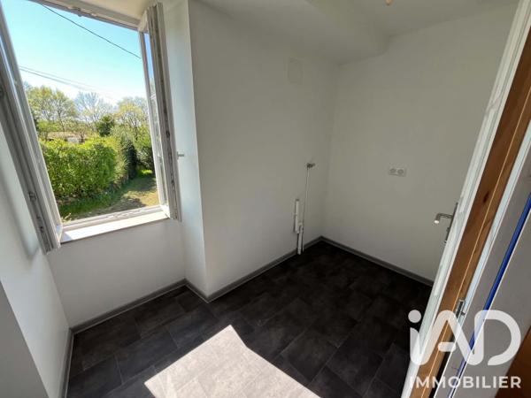 Maison à vendre 4 pièces 104 m² Châtillon-sur-Thouet