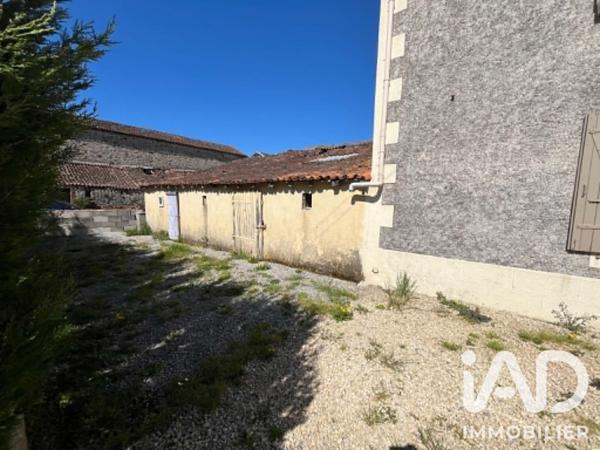 Maison à vendre 4 pièces 104 m² Châtillon-sur-Thouet