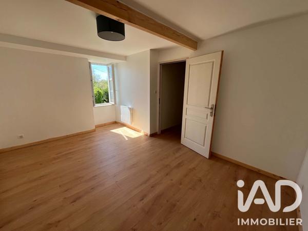 Maison à vendre 4 pièces 104 m² Châtillon-sur-Thouet