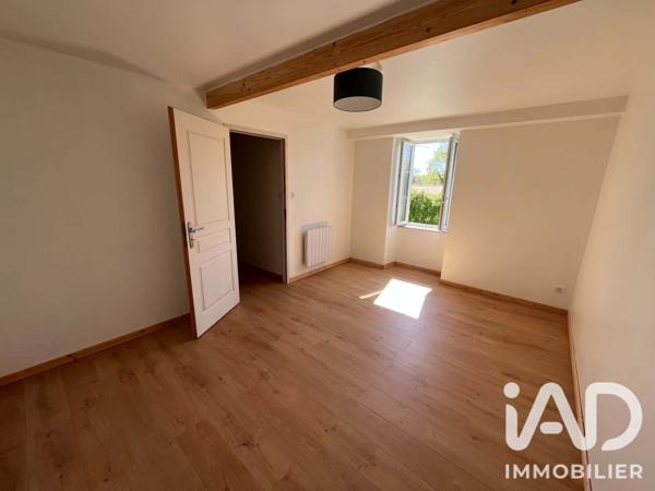 Maison à vendre 4 pièces 104 m² Châtillon-sur-Thouet