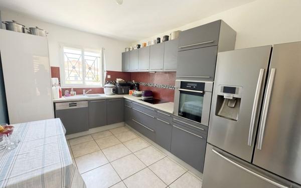Maison à vendre    5 pièces •  Poulx