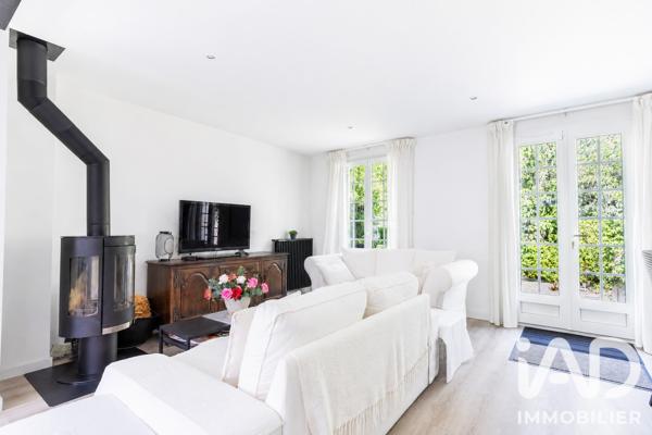 Maison à vendre 6 pièces 121,71 m² Longjumeau