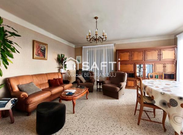 Maison familiale avec immense rez-de-chaussé exploitable