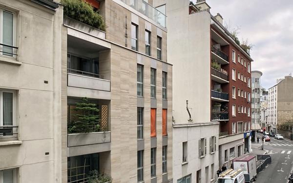 Appartement à vendre    2 pièces • 45,50 m2 Paris 15