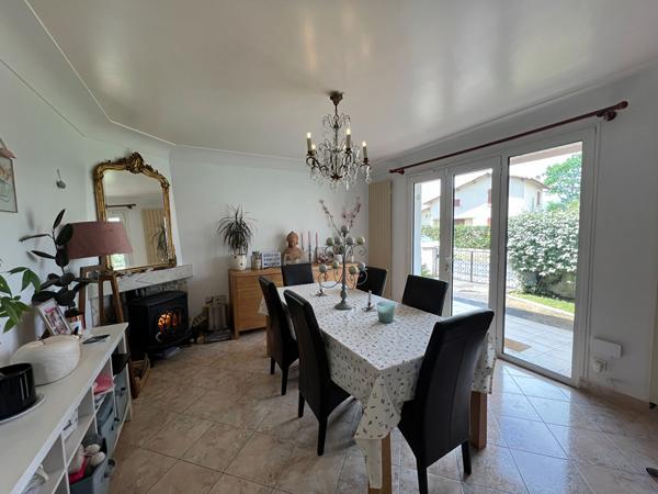 A vendre Maison Mont De Marsan secteur Nahuques 4 chambres garage