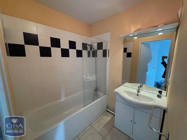 Appartement à louer 2 pièces 52.47m²