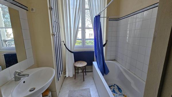 Maison de maître à vendre à Saint-Dizier en Haute-Marne (52100), ref : 51081/874