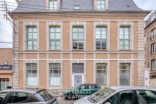 Appartement loft sous combles en coeur de ville avec Rooftop