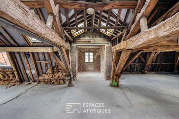 Appartement loft sous combles en coeur de ville avec Rooftop