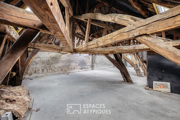 Appartement loft sous combles en coeur de ville avec Rooftop