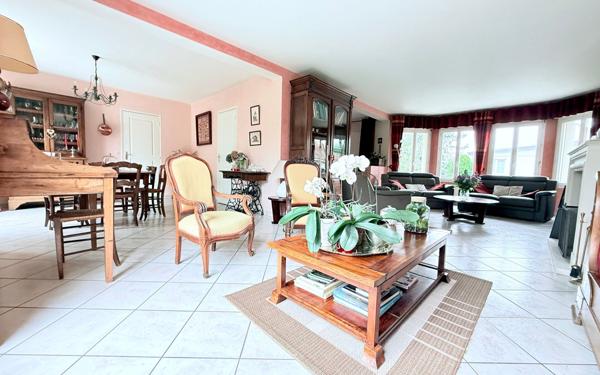 Maison à vendre    7 pièces • 150 m2 Villiers-sur-Marne