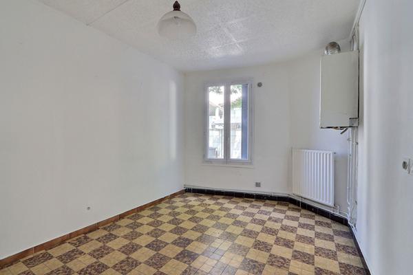 A vendre Appartement à Aubervilliers 3 pièce(s) 44.71 m2