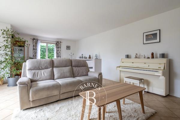 Grézieu-la-Varenne, Maison 5 Chambres -  220 m² à vendre