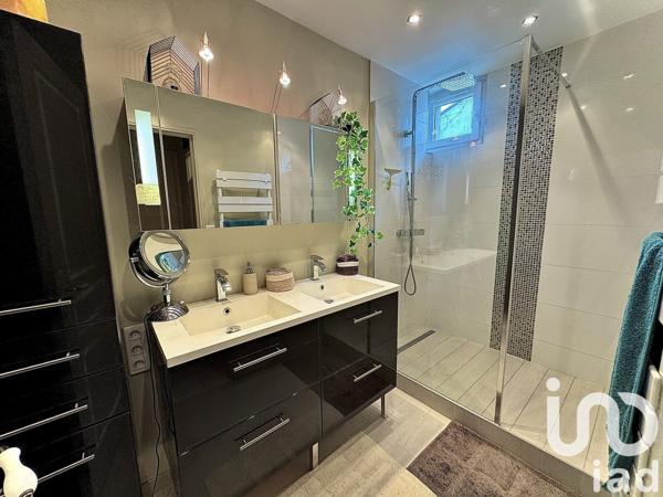 Maison à vendre 4 pièces 110 m² Savigny-le-Temple