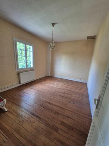 Belle maison en pierre