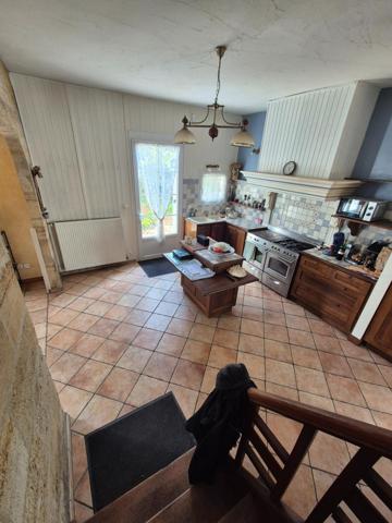 Belle maison en pierre