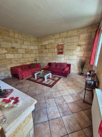 Belle maison en pierre