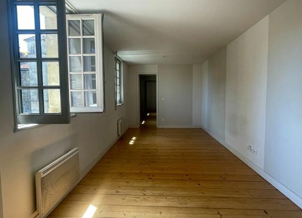 Appartement à vendre  5 pièces • 81 m2 Bordeaux