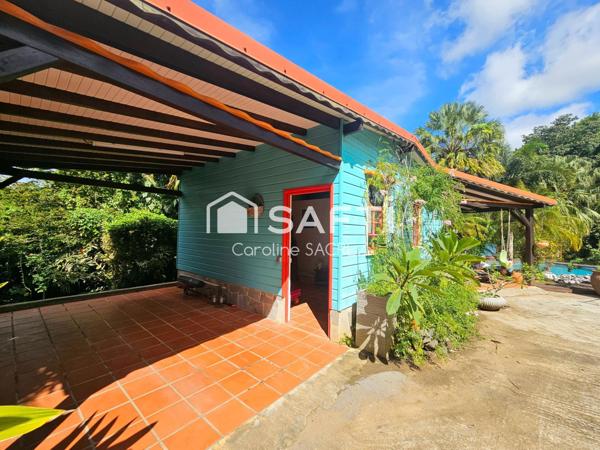 Maison de charme sur plus de 3 700 m² de terrain à Ducos — un véritable havre de paix