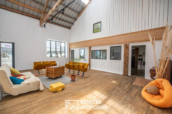 Architecture industrielle et liberté de création en bord de mer