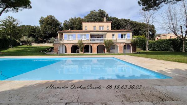 Maison familiale avec piscine