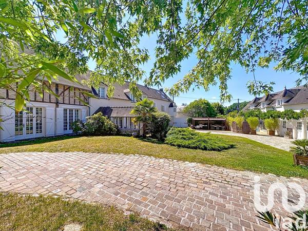 Maison à vendre 15 pièces 570 m² Anet