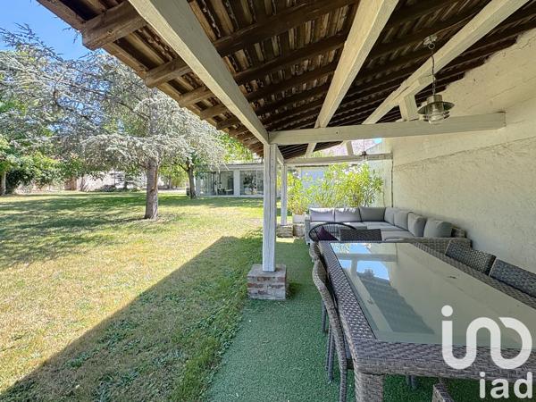 Maison à vendre 15 pièces 570 m² Anet