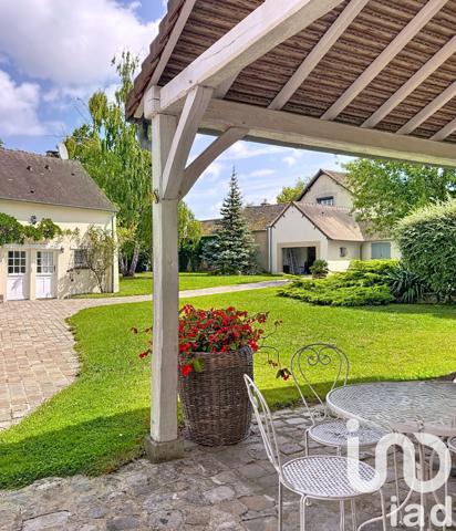 Maison à vendre 15 pièces 570 m² Anet