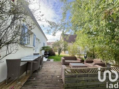 Maison à vendre 15 pièces 570 m² Anet