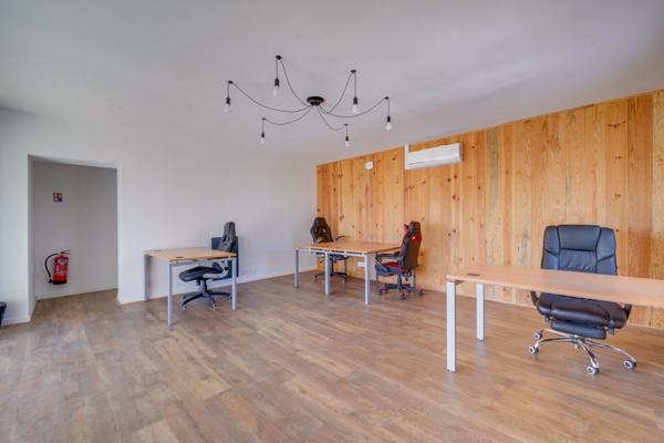 Talence (33400) Bureau à louer - cour extérieure - terrasse