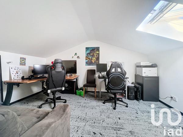 Maison à vendre 6 pièces 138 m² Périgny