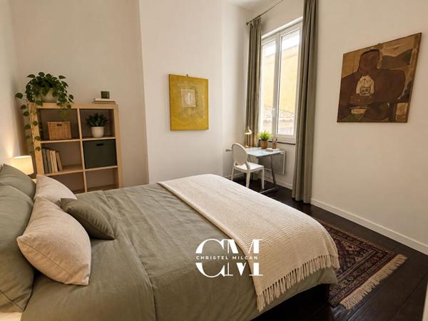 Appartement en pierre de 62 m², saint Seurin, jardin public
