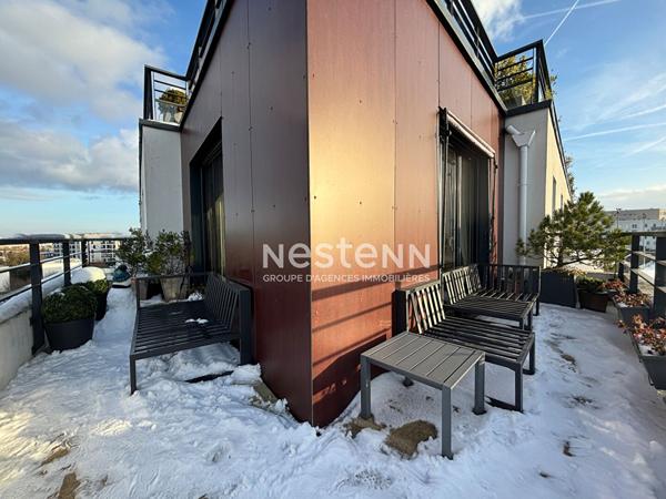 ISSY LES MOULINEAUX - A vendre Appartement 4 pièces en étage élevé avec terrasse et vue sur Paris