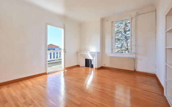 Maison à vendre    5 pièces • 155 m2 Manosque