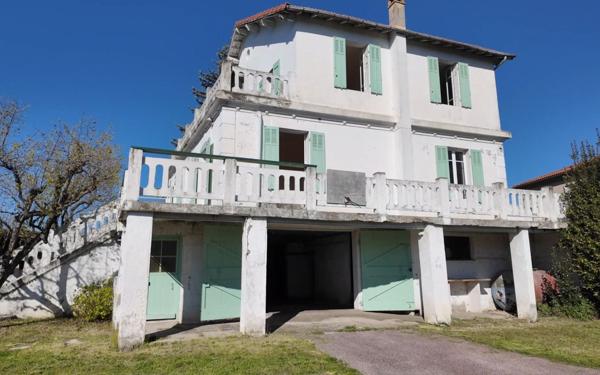 Maison à vendre    5 pièces • 155 m2 Manosque