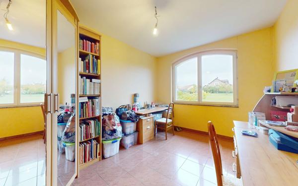 Maison à vendre    8 pièces •  Ay-sur-Moselle
