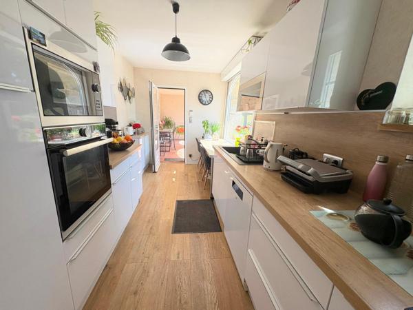 Propriété de Caractère – 260 m² habitables – Prestations haut de gamme – Piscine & Spa –