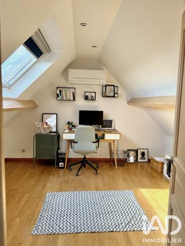 Maison à vendre 8 pièces 213 m² Chatou