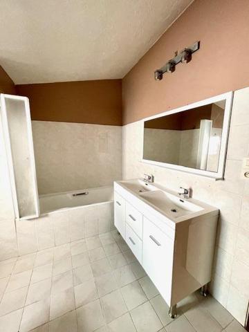 Vente / Maison T4