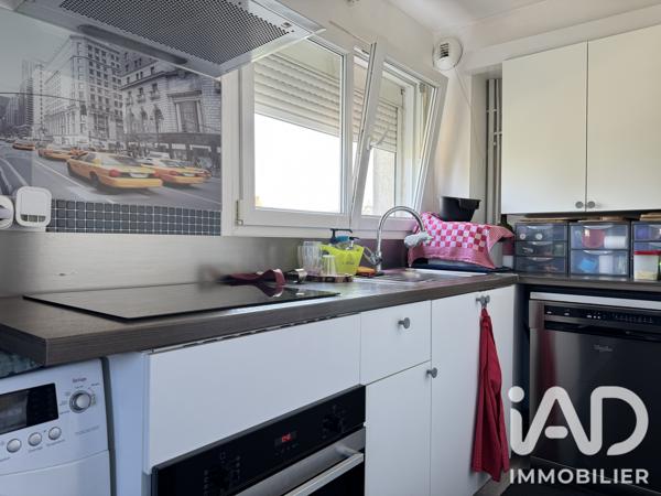 Appartement à vendre 2 pièces 27,7 m² Sainte-Geneviève-des-Bois