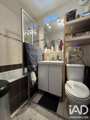 Appartement à vendre 2 pièces 27,7 m² Sainte-Geneviève-des-Bois
