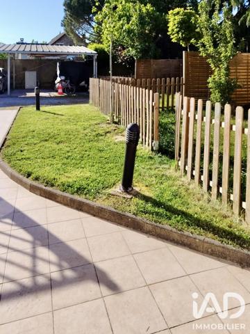 Appartement à vendre 2 pièces 27,7 m² Sainte-Geneviève-des-Bois