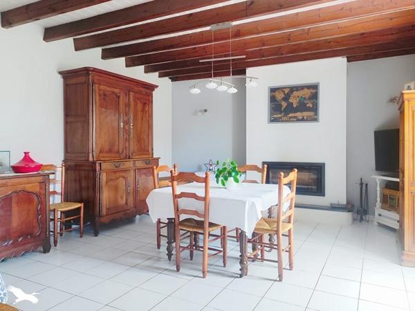 Maison à vendre 265 000 € Azay-le-Brûlé 5 p 145 m² DPE D