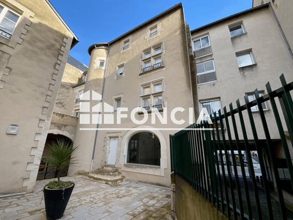 Location Appartement meublé 2 pièces 32.64 m² - RESIDENCE LE FRANCE - 28 RUE CARNOT Poitiers 86000