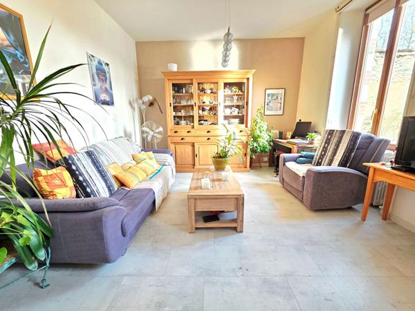 Rare sur le marché ! Maison de Charme 124m² Front de Maine