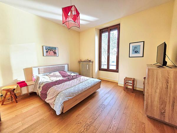 Rare sur le marché ! Maison de Charme 124m² Front de Maine