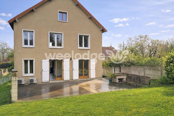 Maison à vendre 7 pièces de 179 m² à Saint-Ouen-l'Aumône