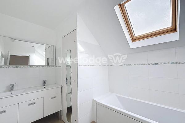 Maison à vendre 7 pièces de 179 m² à Saint-Ouen-l'Aumône